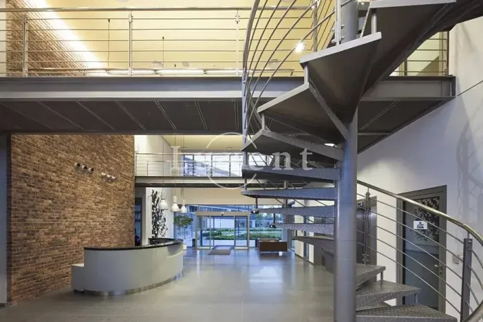 Pronájem kanceláře, Praha, Radlická, 516 m2