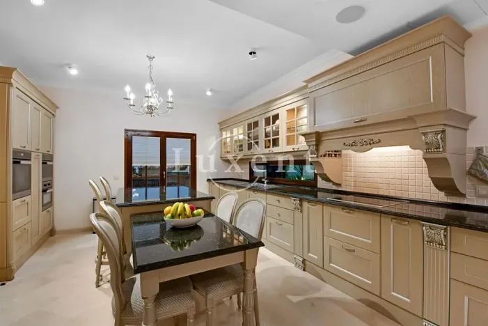 Prodej vily, Peguera, Španělsko, 520 m2