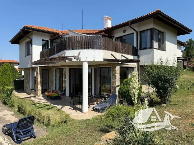 Prodej rodinného domu, Nesebar, Bulharsko, 225 m2