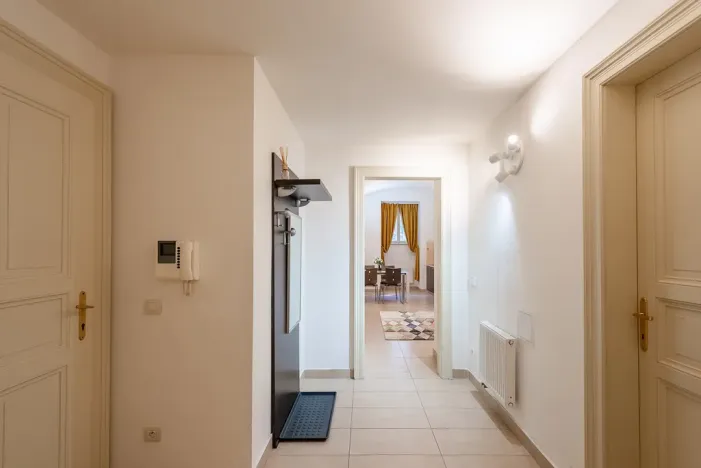Prodej bytu 2+kk, Praha - Nové Město, Hálkova, 54 m2