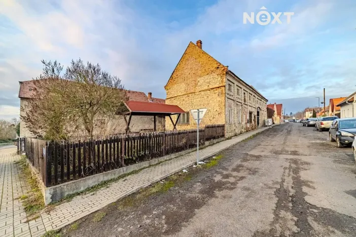 Prodej zemědělské usedlosti, Staňkovice, 200 m2