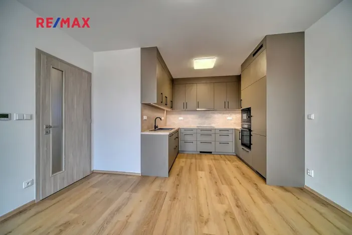 Pronájem bytu 2+kk, Nymburk, Bobnická, 52 m2