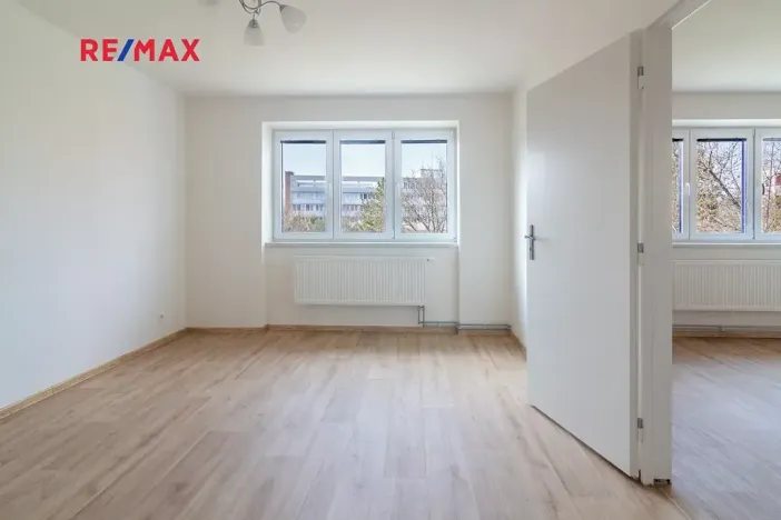 Pronájem bytu 2+1, Břeclav, nábř. Komenského, 57 m2