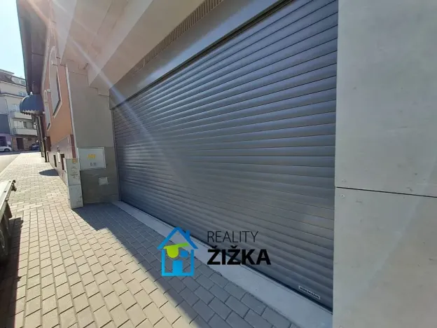 Pronájem bytu 2+kk, Brno, Burianovo náměstí, 43 m2