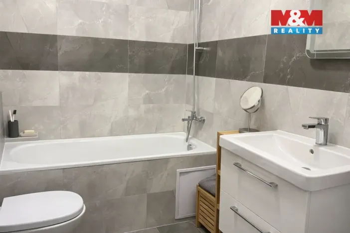 Pronájem bytu 2+kk, Písek - Budějovické Předměstí, Mírové nám., 58 m2