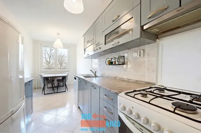 Pronájem bytu 3+1, Praha - Řepy, Laudova, 75 m2