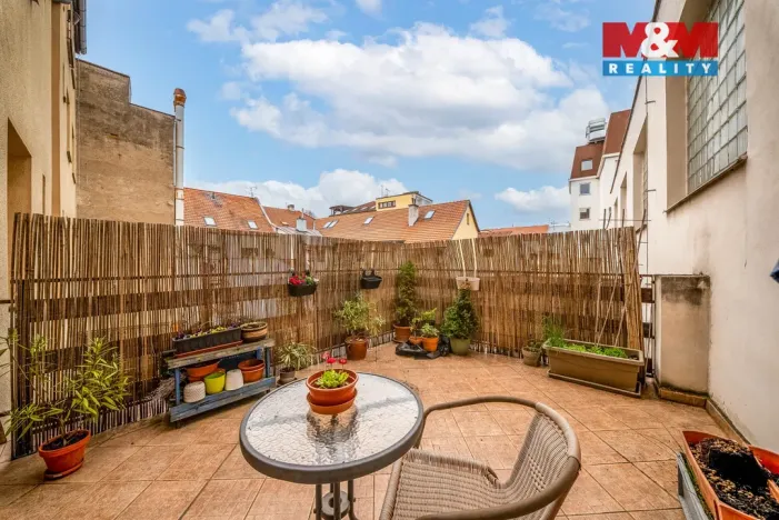 Prodej bytu 1+1, Poděbrady, Komenského, 36 m2