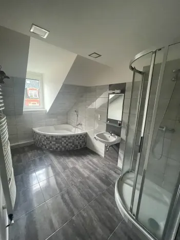 Pronájem bytu 2+1, Karlovy Vary, Moskevská, 60 m2