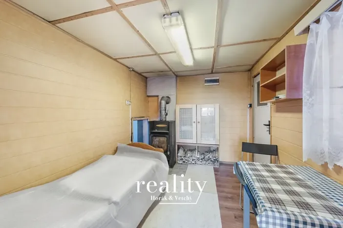 Prodej zahrady, Tavíkovice, 757 m2