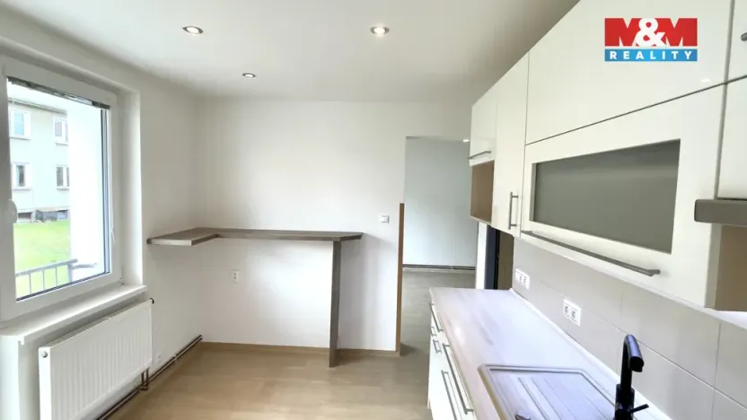 Pronájem bytu 4+1, Petrovice, 88 m2