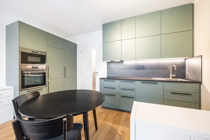 Pronájem bytu 1+kk, Praha, Milánská, 35 m2