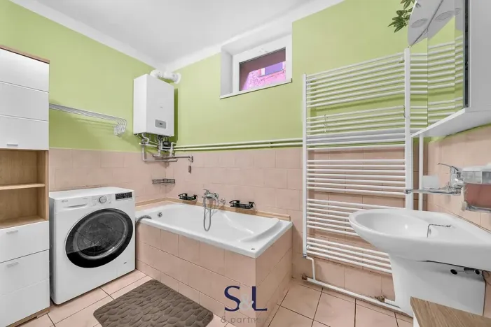 Prodej rodinného domu, Mimoň, nám. 1. máje, 256 m2