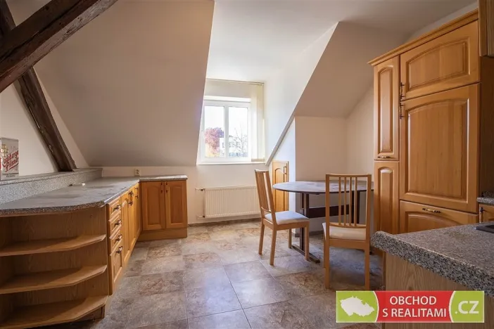 Prodej kanceláře, Chrudim - Chrudim IV, Lupáčova, 612 m2