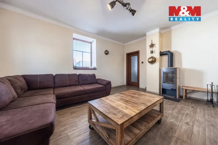 Prodej rodinného domu, Pluhův Žďár, 300 m2