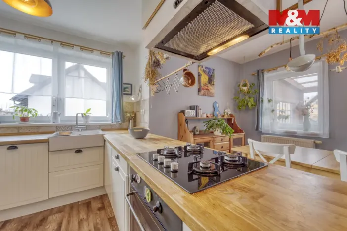 Prodej rodinného domu, Nebanice, 157 m2