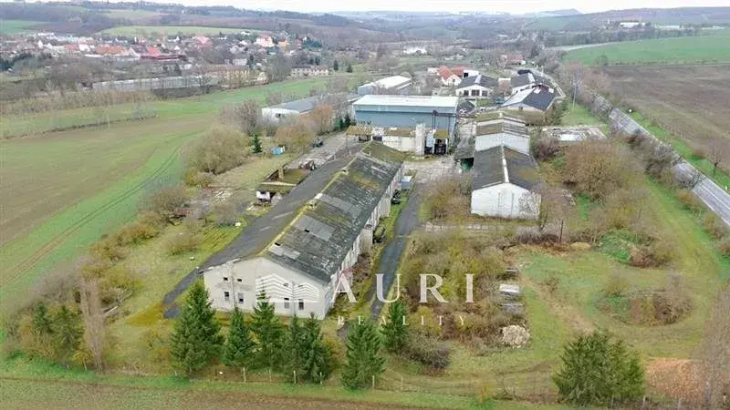 Prodej skladu, Žižice, 29845 m2