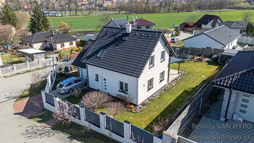 Prodej rodinného domu, Milovice, Zahradní, 95 m2