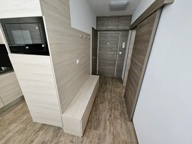 Prodej bytu 1+1, Zlín, Dlouhá, 31 m2