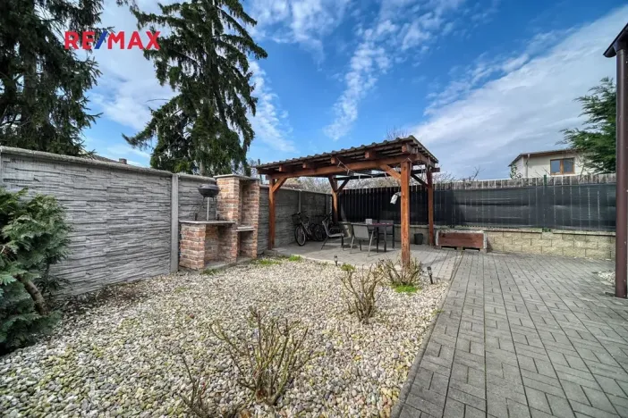 Pronájem bytu 1+kk, Poděbrady, Za Mlékárnou, 28 m2