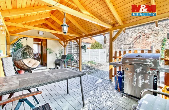 Prodej bytu 2+1, Lom, Československé armády, 76 m2