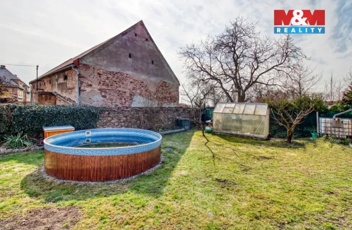 Prodej bytu 2+1, Lom, Československé armády, 76 m2