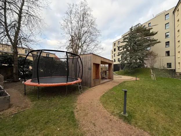 Pronájem bytu 1+kk, Praha - Strašnice, Michelangelova, 37 m2