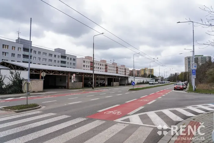 Prodej garáže, Brno, Petra Křivky, 63 m2