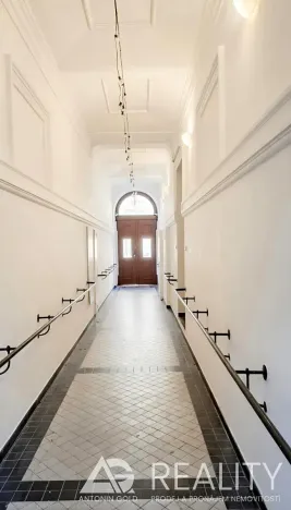 Prodej bytu 3+1, Praha - Vinohrady, náměstí Míru, 62 m2