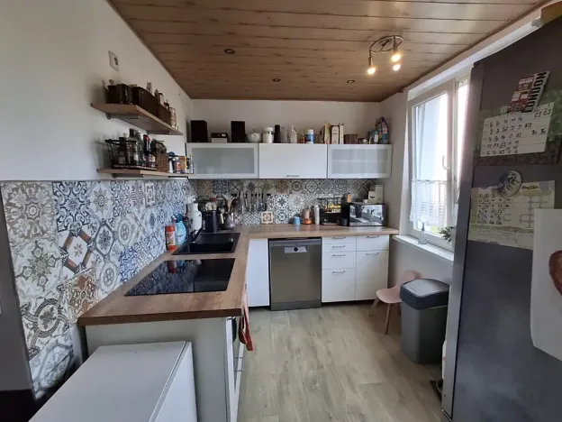 Prodej bytu 3+1, Cheb, Americká, 61 m2