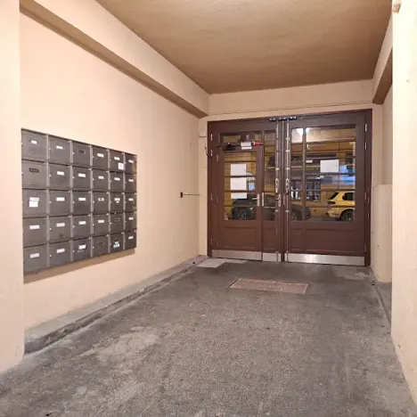 Pronájem bytu 2+kk, Praha - Holešovice, Malá Plynární, 51 m2