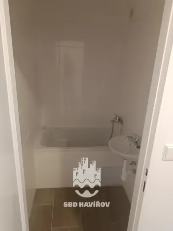 Pronájem bytu 1+kk, Havířov, Zvonková, 30 m2