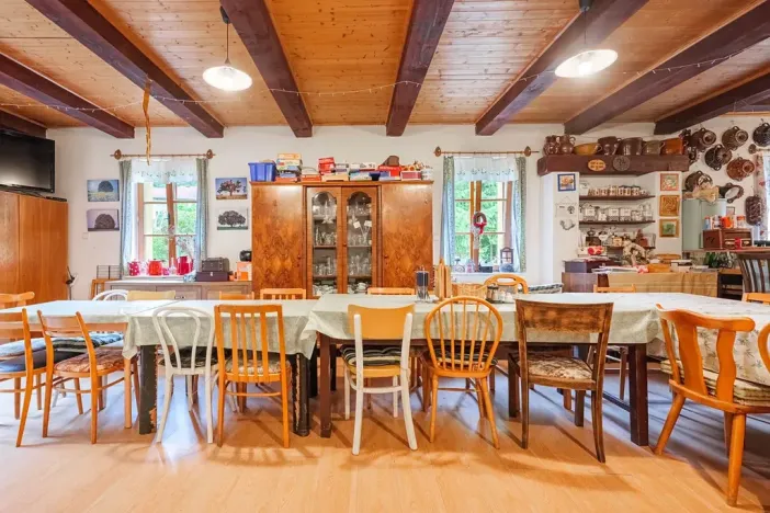 Prodej ubytování, Březina, 350 m2