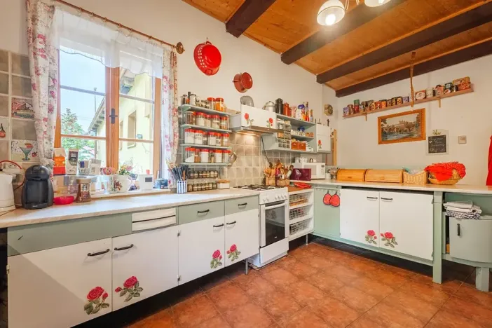 Prodej ubytování, Březina, 350 m2