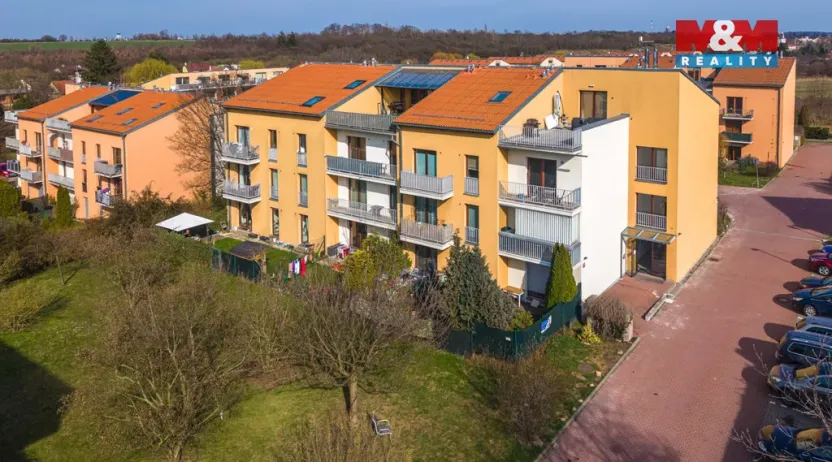 Pronájem bytu 2+kk, Hostivice, B. Němcové, 52 m2