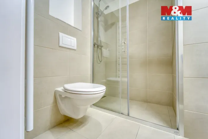 Pronájem bytu 2+kk, Plzeň, Antonína Uxy, 54 m2