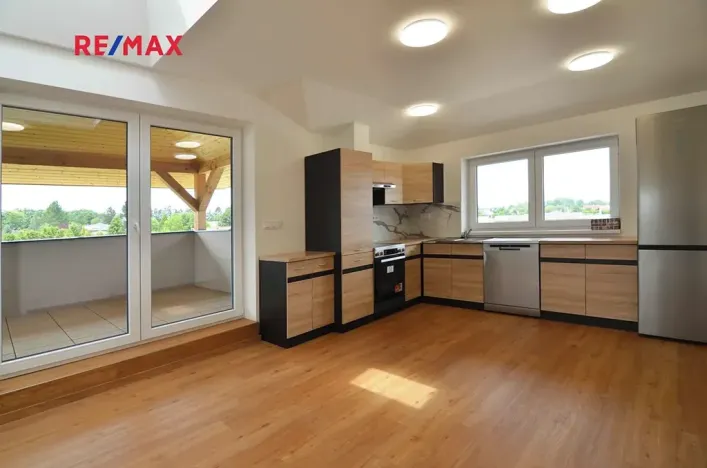 Pronájem bytu 3+1, Úhonice, Otakara Kádnera, 104 m2