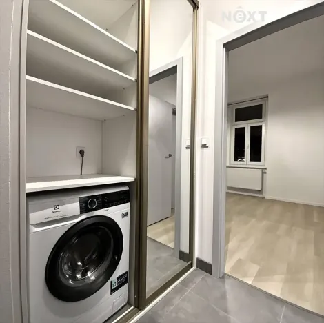 Pronájem bytu 2+kk, Praha - Holešovice, Plynární, 44 m2