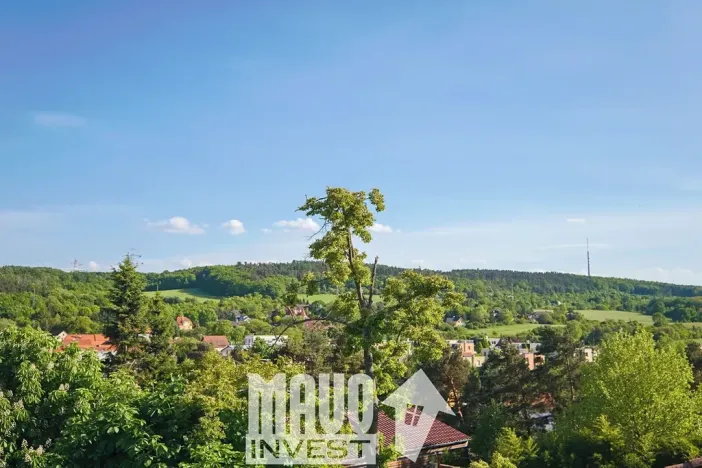 Prodej pozemku pro bydlení, Praha - Lipence, U žlábku, 972 m2