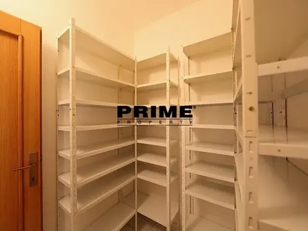 Pronájem rodinného domu, Praha - Nebušice, Malý dvůr, 340 m2