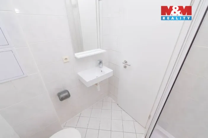 Pronájem bytu 2+kk, Praha - Strašnice, Kolovratská, 45 m2