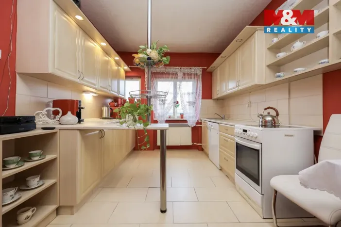 Prodej rodinného domu, Moravičany, 240 m2