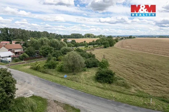 Prodej zahrady, Oplocany, 2136 m2