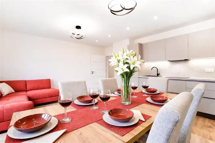 Prodej bytu 4+kk, Praha - Hodkovičky, Stavbařů, 85 m2