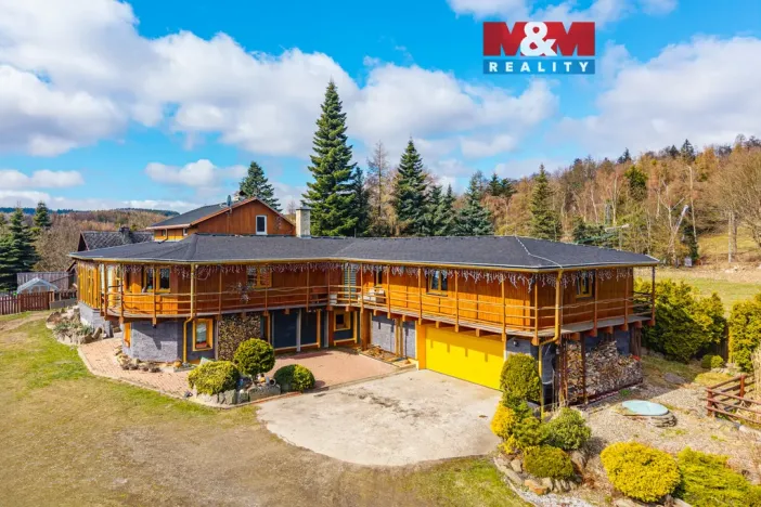 Prodej rodinného domu, Blatno - Mezihoří, 384 m2