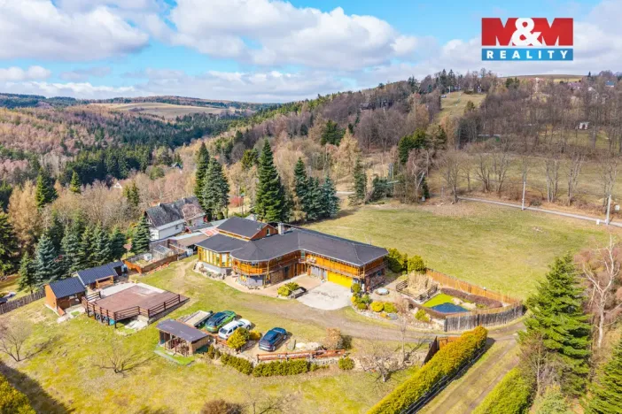 Prodej rodinného domu, Blatno - Mezihoří, 384 m2