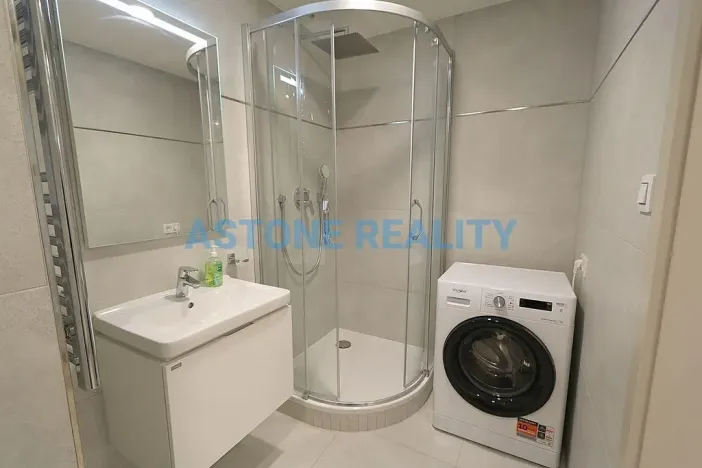 Pronájem bytu 1+kk, Praha - Žižkov, Šrámkové, 43 m2