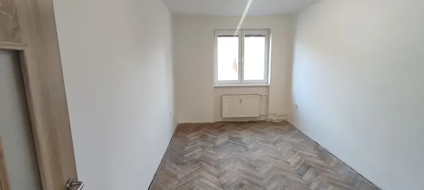 Pronájem bytu 2+1, Cheb, Kasární náměstí, 56 m2