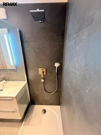 Prodej bytu 3+1, Praha - Michle, Pod dálnicí, 72 m2