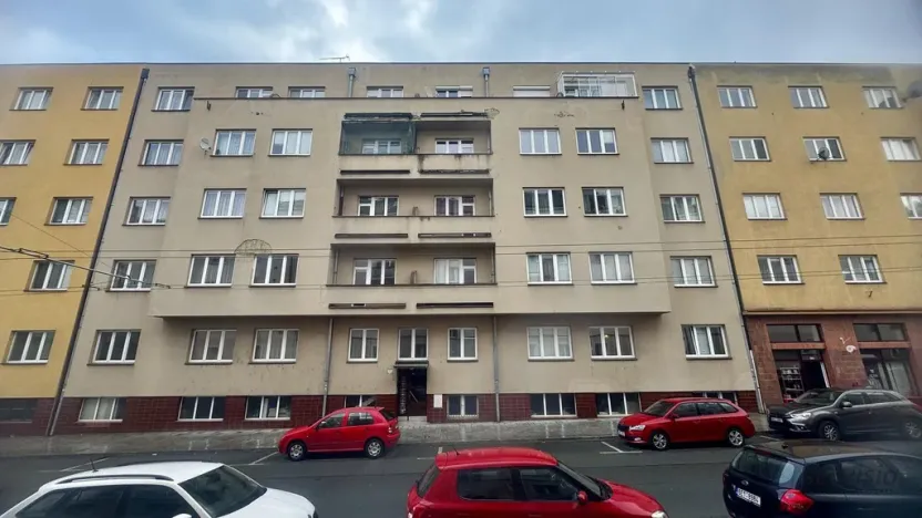 Prodej bytu 3+1, Pardubice - Zelené Předměstí, Sladkovského, 77 m2