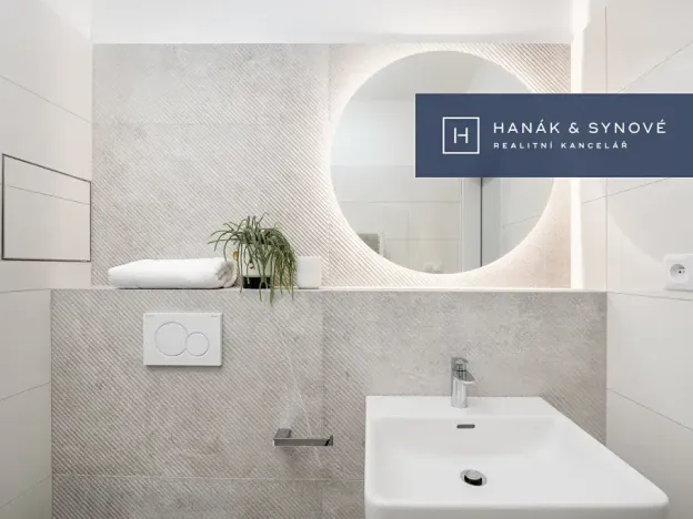 Pronájem bytu 1+kk, Brno, Francouzská, 26 m2